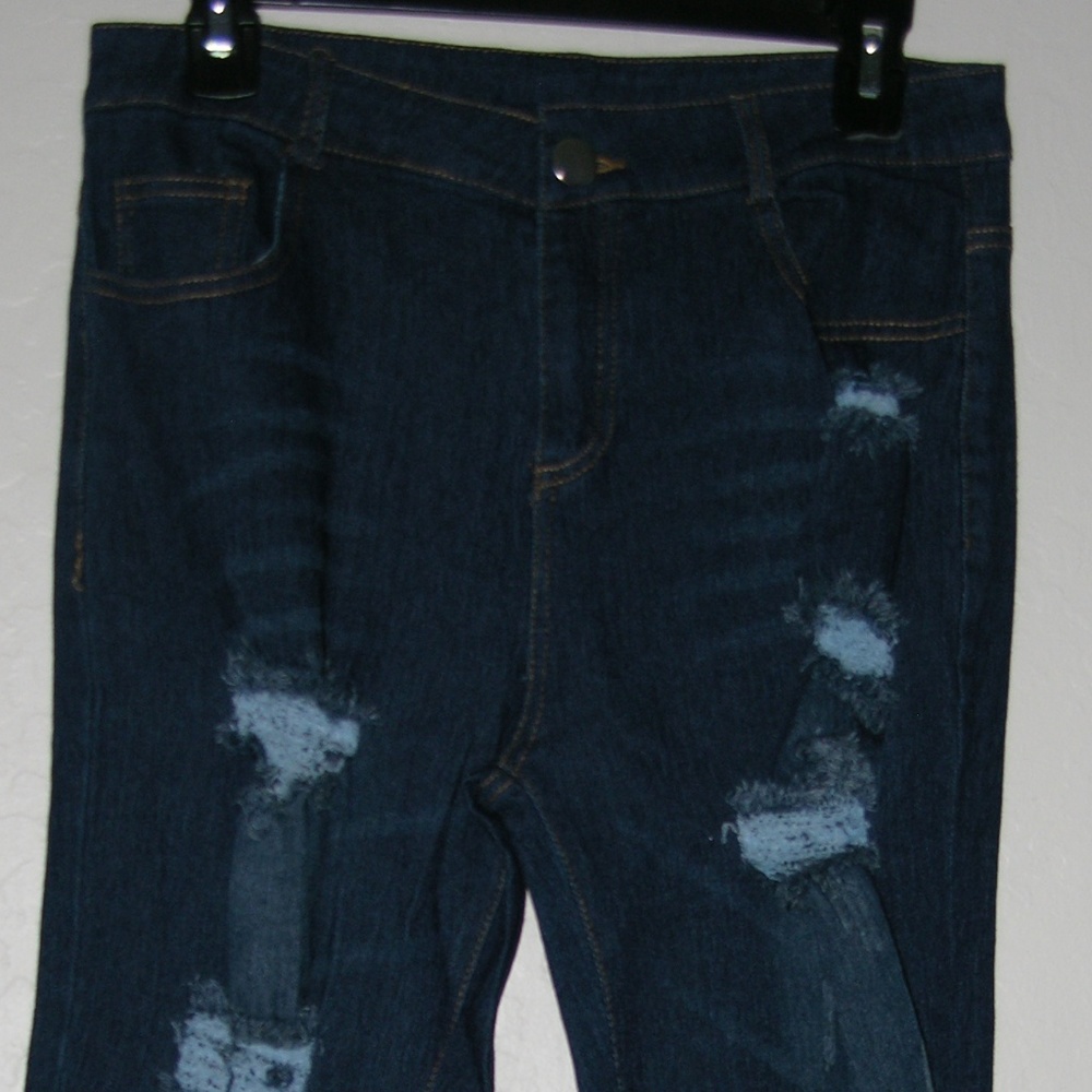 ๐ฆ Free Shipping! ๐ฆ High Waist Distressed Denim Pencil Jeans - Picture 4 of 7